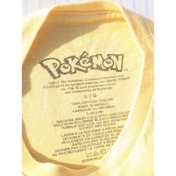 Pokemon Graphic‎ T-Shirts Pikachu Froakie Team Rocket Bundle Size Large - Picture 5 of 16